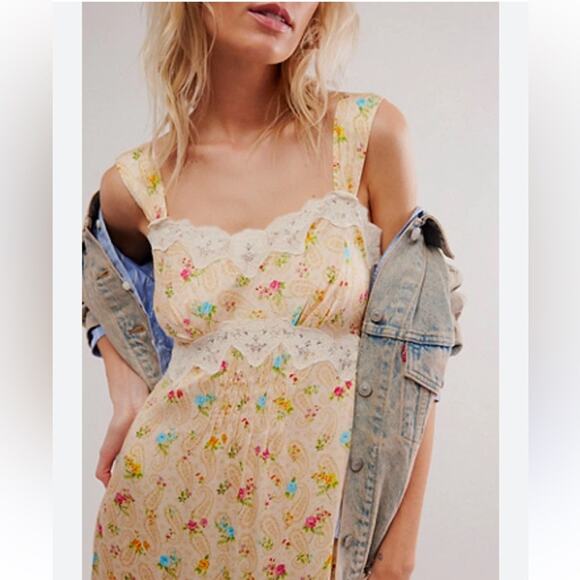 Spell Sz M Fleur Maxi Slip Lace Dress in Macaroon Floral Paisley - Picture 2 of 7